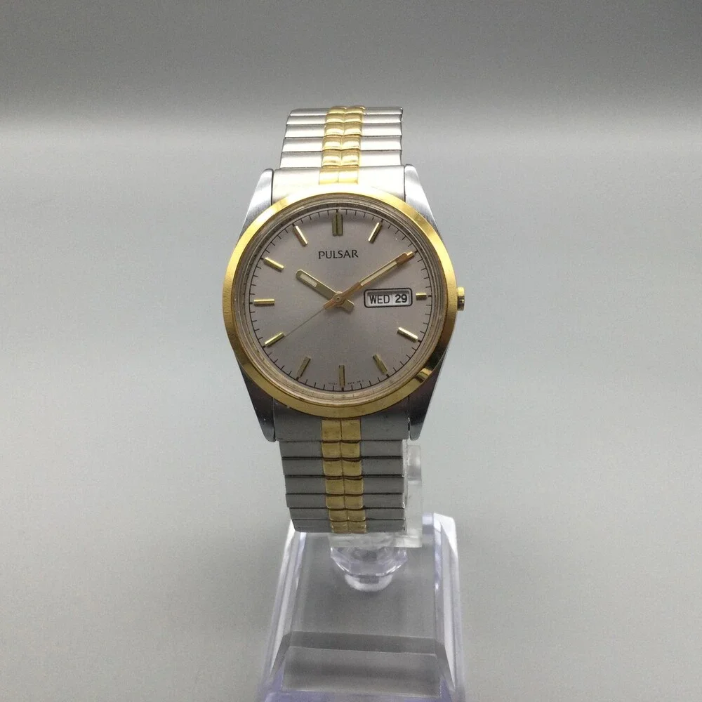 Pulsar Mens Watch 35mm Silver Gold Two Tone VX33-0AB0 Day Date New Battery